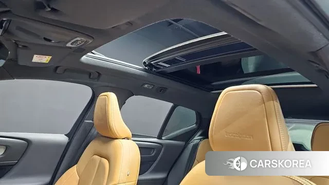 Volvo XC40 id 3535707 из Кореи 10