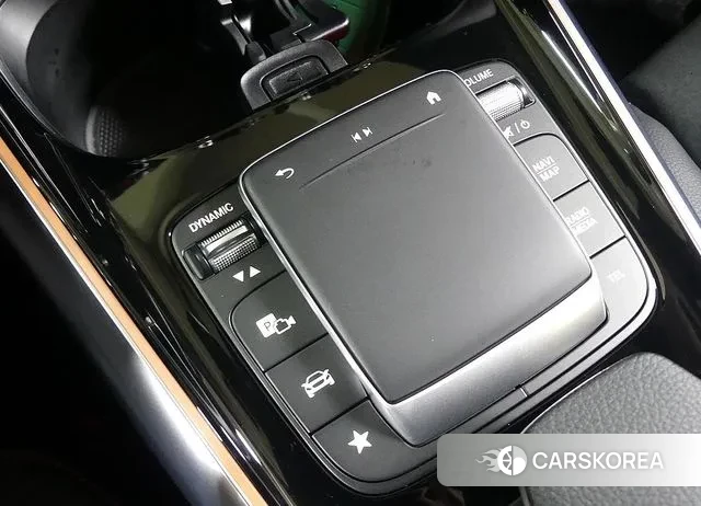 Mercedes-Benz GLA - Class H247 id 3620517 из Кореи 10