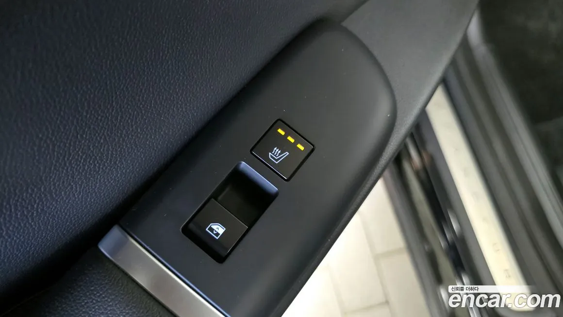 Hyundai Grandeur (GN7) id 1897328 из Кореи 10