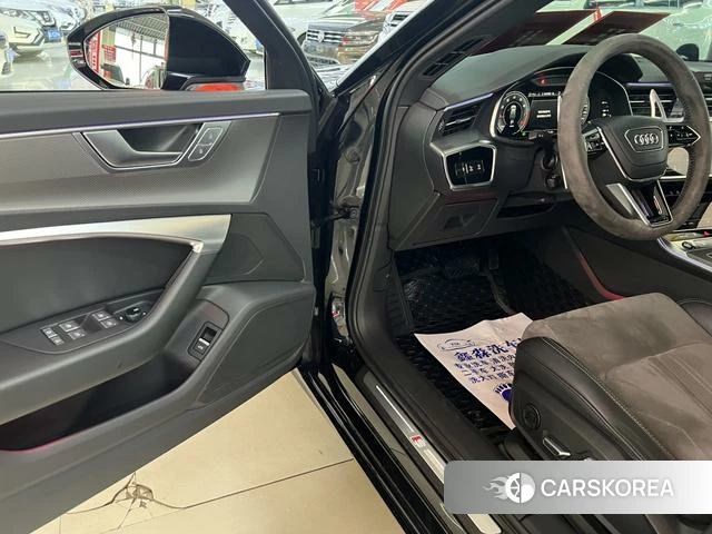 Audi A6L id 4313505 из Китая 10