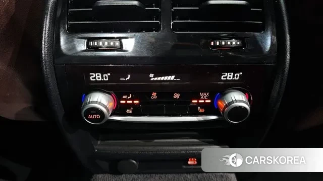 BMW 5 Series (G30) id 3641102 из Кореи 10