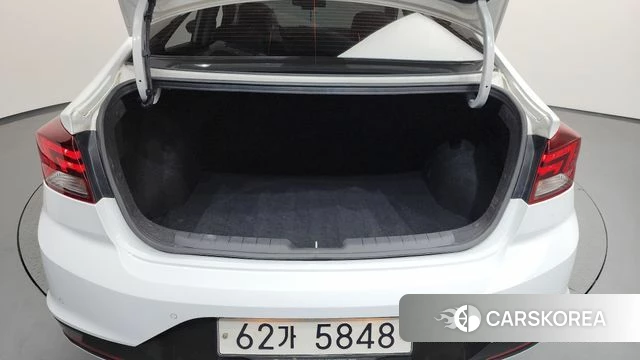 Hyundai The New Avante AD id 3936646 из Кореи 10