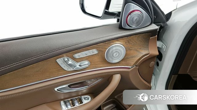 Mercedes-Benz E-Class W213 id 3879753 из Кореи 10