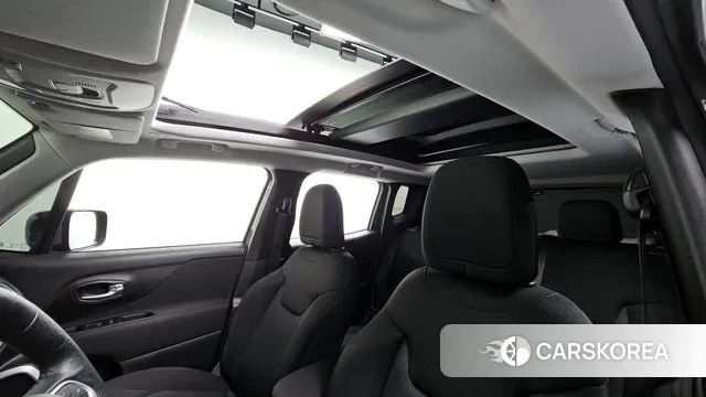 Jeep Renegade id 3385056 из Кореи 10