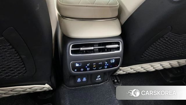 Genesis GV70 id 4669981 из Кореи 10