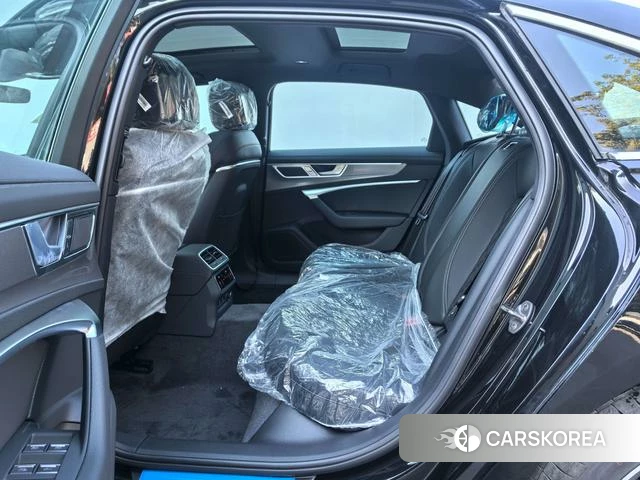 Audi A6L id 4274320 из Китая 10