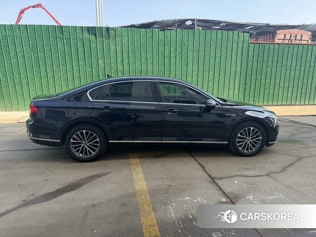 Volkswagen Magotan id 4264654 из Китая 10