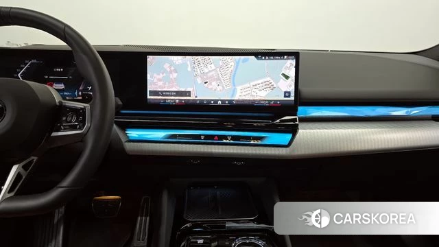 BMW 5 Series (G60) id 3882772 из Кореи 10