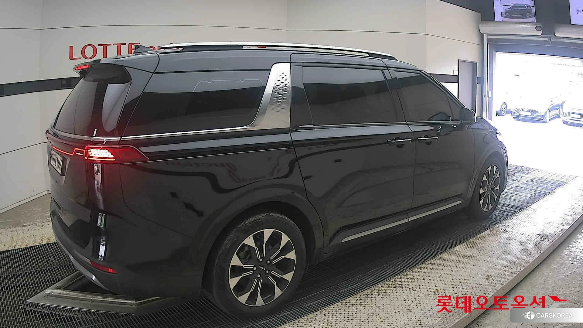 Kia Carnival Limousine id 4498447 из Кореи 10