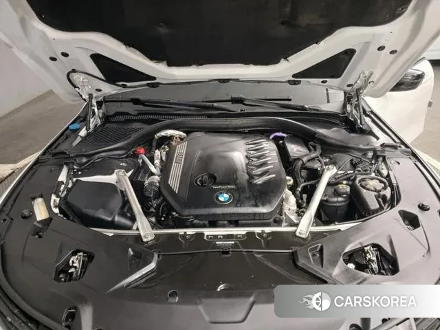 BMW 8 Series (G15) id 3525228 из Кореи 10