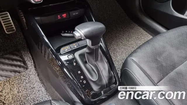 Kia Stonic id 2548622 из Кореи 10