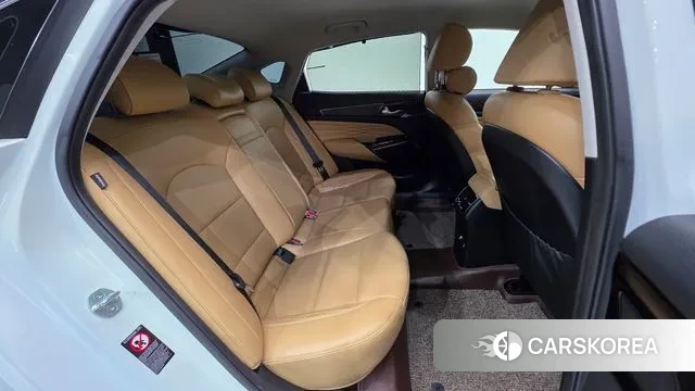 Kia K7 Premier Hybrid id 3033889 из Кореи 10