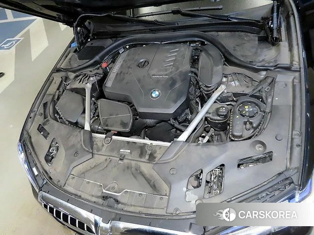 BMW 5 Series (G30) id 4533867 из Кореи 10