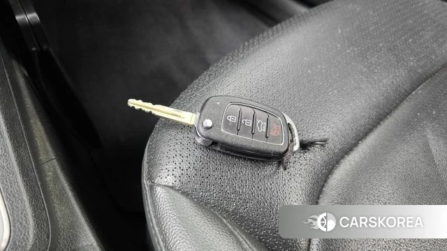 Hyundai Avante AD id 4615378 из Кореи 10