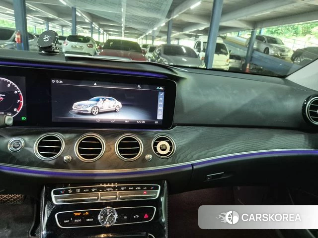 Mercedes-Benz E-Class W213 id 4482702 из Кореи 10