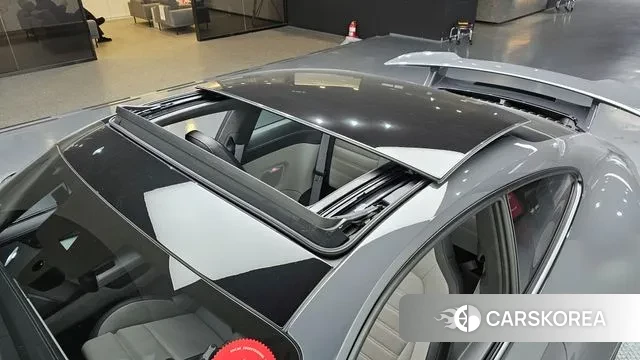 Porsche 911(992) id 3695969 из Кореи 10