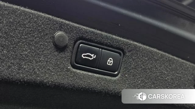 Hyundai The New Grandeur IG Hybrid id 4882133 из Кореи 10