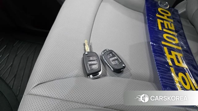 Hyundai The New Grand Starex id 4698149 из Кореи 10