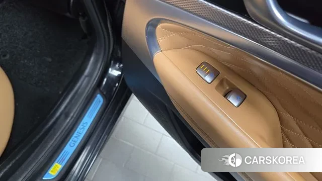 Genesis The New G70 Shooting Brake id 3550661 из Кореи 10