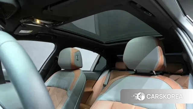 BMW 5 Series (G60) id 3745362 из Кореи 10