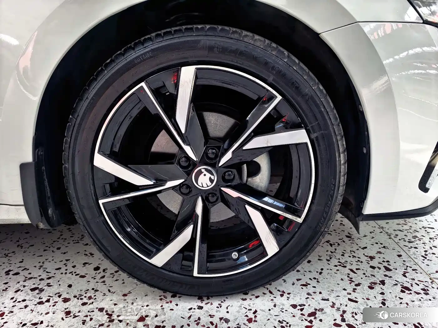 Skoda Octavia id 4679624 из Китая 10