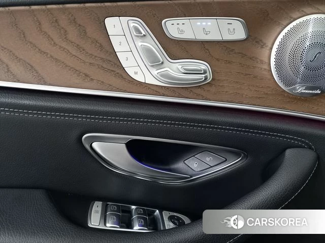 Mercedes-Benz E-Class W213 id 3966106 из Кореи 10