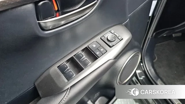 Lexus NX300h id 3709201 из Кореи 10