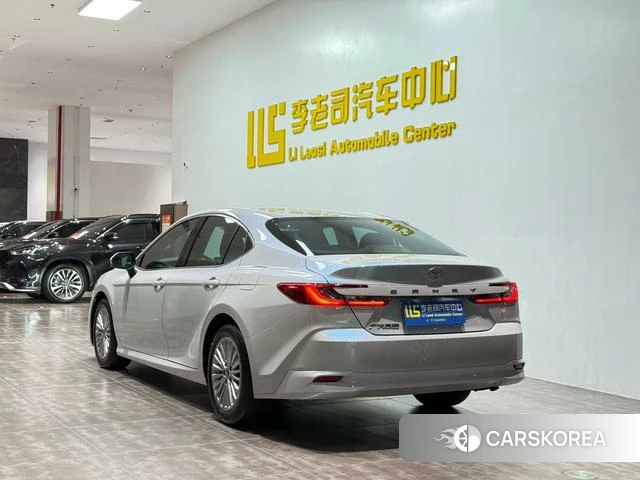 Toyota Camry id 4365822 из Китая 10