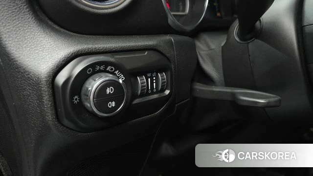 Jeep Wrangler (JL) id 4324437 из Кореи 10