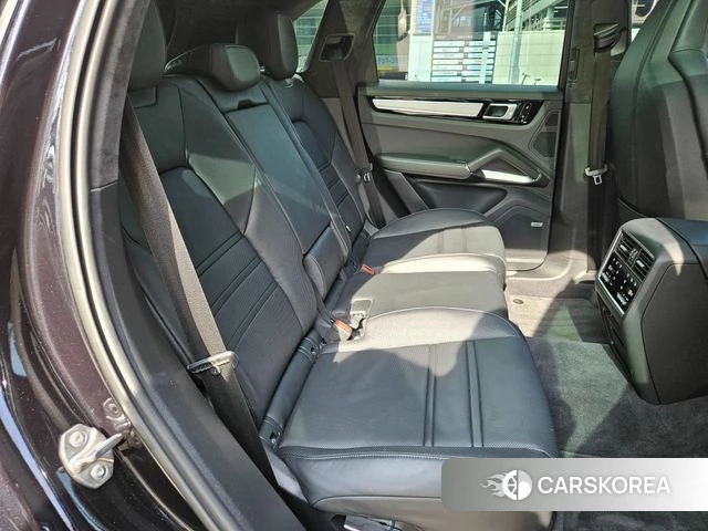 Porsche Cayenne (PO536) id 3807416 из Кореи 10