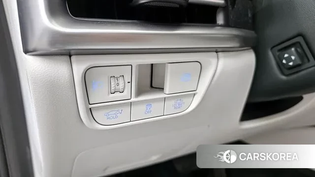 Hyundai Grandeur Hybrid (GN7) id 3426252 из Кореи 10