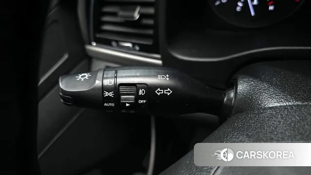 Hyundai Avante AD id 3474819 из Кореи 10