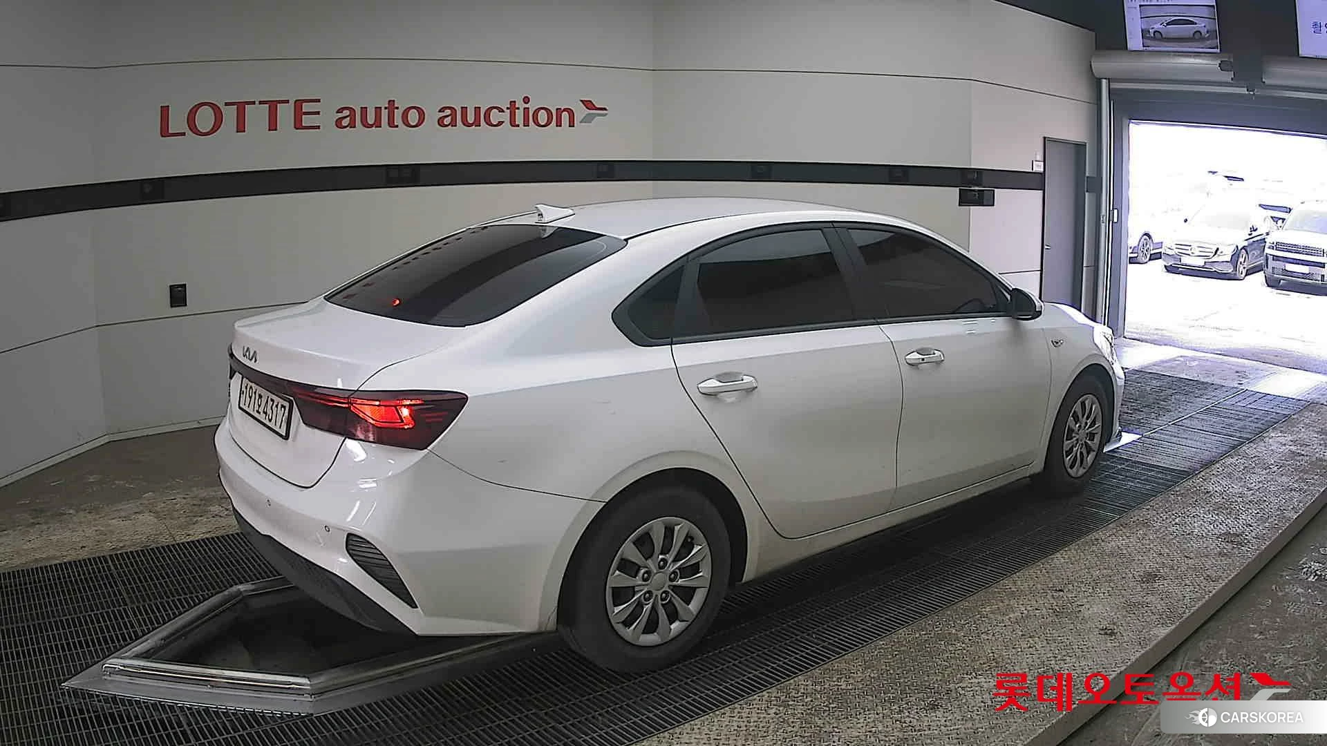 Kia K3 id 3875677 из Кореи 10