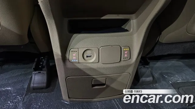 Kia The New Carnival id 2951418 из Кореи 10