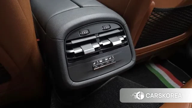 Maserati Ghibli id 3085115 из Кореи 10