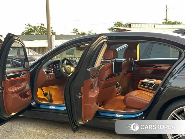 BMW 7 Series (G11) id 4651769 из Кореи 10
