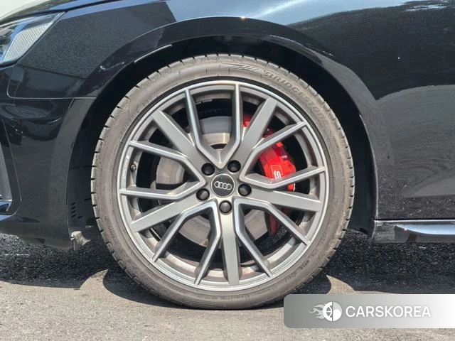 Audi S4 id 4254097 из Китая 10