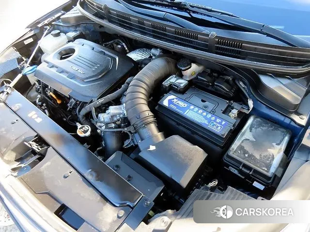 Kia Stonic id 3536110 из Кореи 10