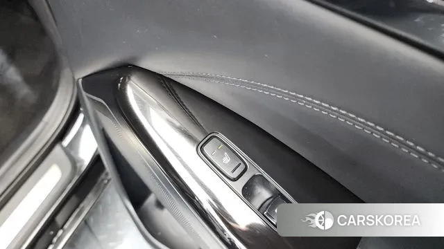 Kia K7 Premier Hybrid id 3233530 из Кореи 10