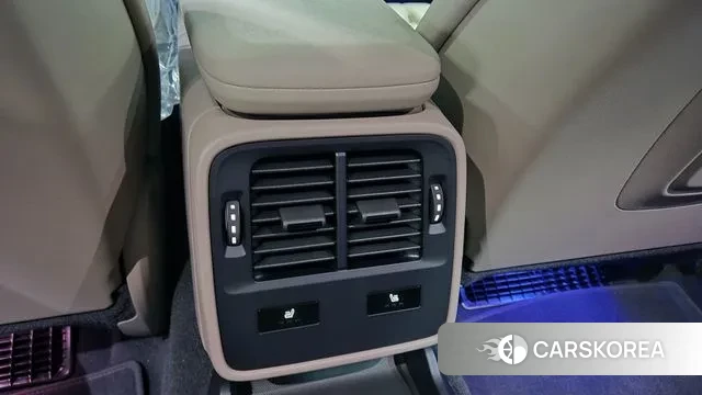 Porsche Taycan id 3342198 из Кореи 10