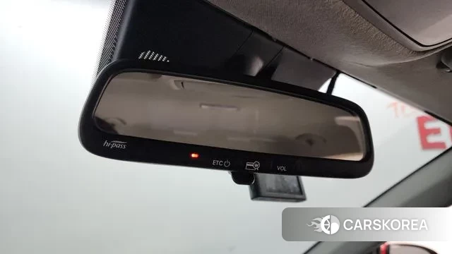 Kia Stonic id 3631813 из Кореи 10