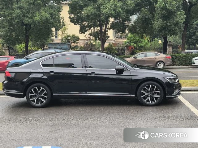 Volkswagen Magotan id 4275615 из Китая 10