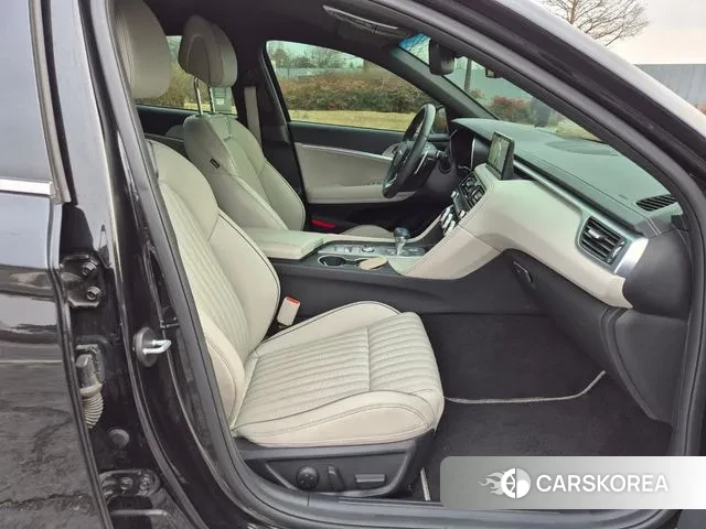 Genesis The New G70 id 3596957 из Кореи 10