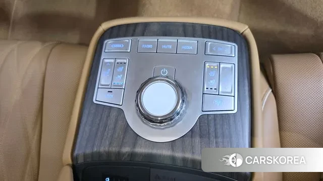 Genesis G80 (RG3) id 3696040 из Кореи 10