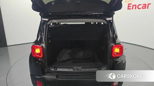 Jeep Renegade id 4499947 из Кореи 10