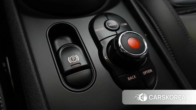 Mini Cooper Clubman id 4397252 из Кореи 10