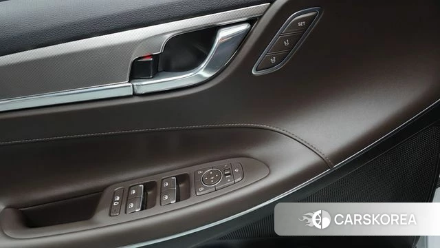 Hyundai The New Grandeur IG id 4304069 из Кореи 10