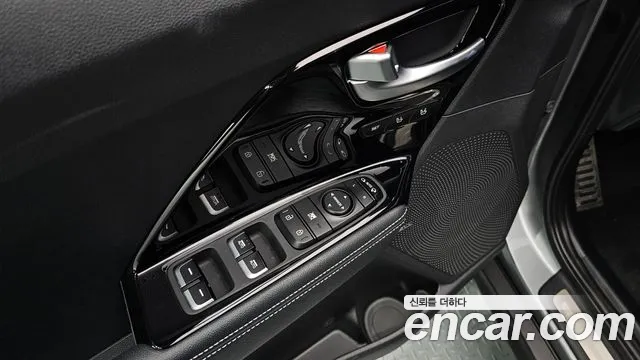 Kia Niro EV id 2796059 из Кореи 10