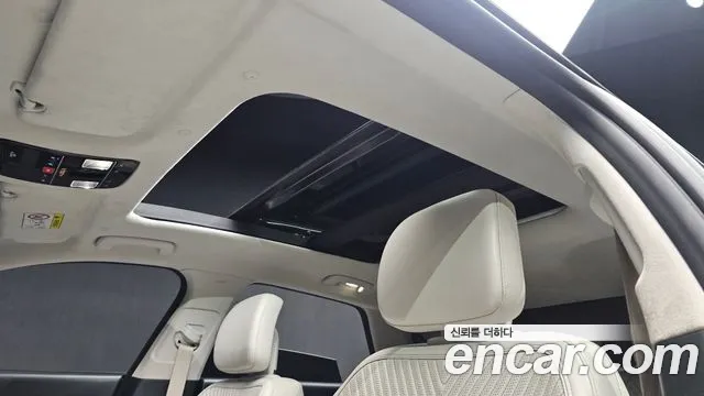 Hyundai Grandeur (GN7) id 2698092 из Кореи 10