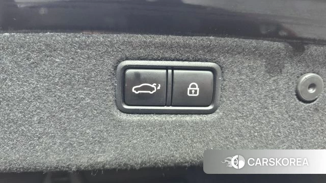 Genesis G70 id 3813695 из Кореи 10